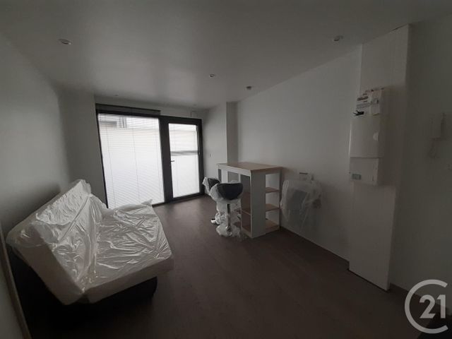 Appartement F1 à louer - 1 pièce - 22.0 m2 - CASTRES - 81 - MIDI-PYRENEES - Century 21 C.G.I.