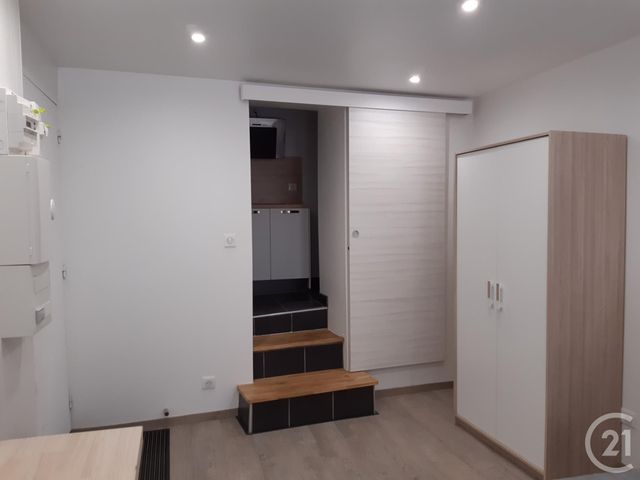 Appartement F1 à louer - 1 pièce - 22.0 m2 - CASTRES - 81 - MIDI-PYRENEES - Century 21 C.G.I.