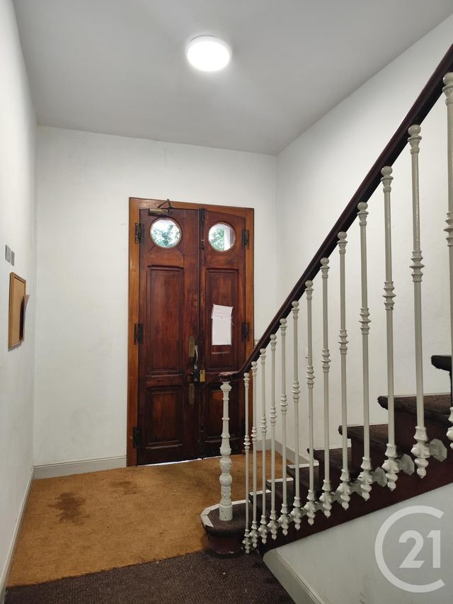 Appartement F1 à vendre - 1 pièce - 30.67 m2 - CASTRES - 81 - MIDI-PYRENEES - Century 21 C.G.I.