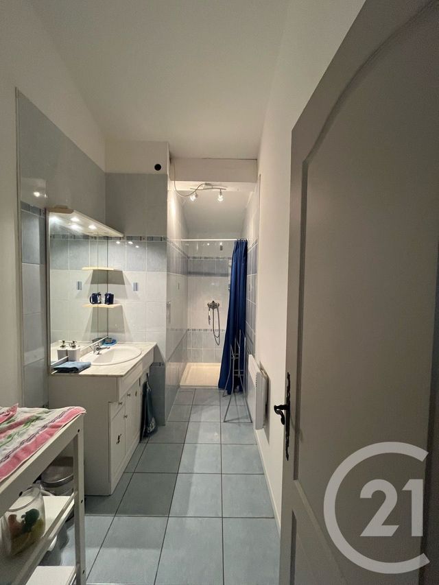 maison à louer - 7 pièces - 215.0 m2 - LAUTREC - 81 - MIDI-PYRENEES - Century 21 C.G.I.