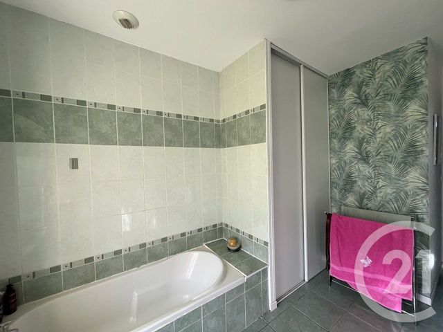 maison à louer - 7 pièces - 215.0 m2 - LAUTREC - 81 - MIDI-PYRENEES - Century 21 C.G.I.