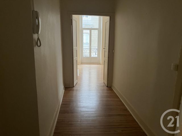 Appartement T4 à louer - 4 pièces - 115.8 m2 - CASTRES - 81 - MIDI-PYRENEES - Century 21 C.G.I.
