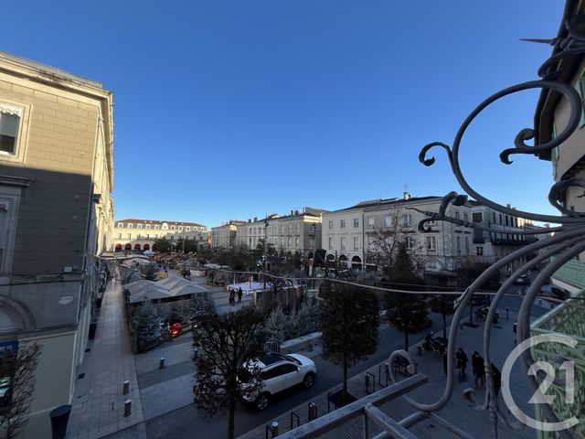 Appartement T4 à louer - 4 pièces - 115.8 m2 - CASTRES - 81 - MIDI-PYRENEES - Century 21 C.G.I.