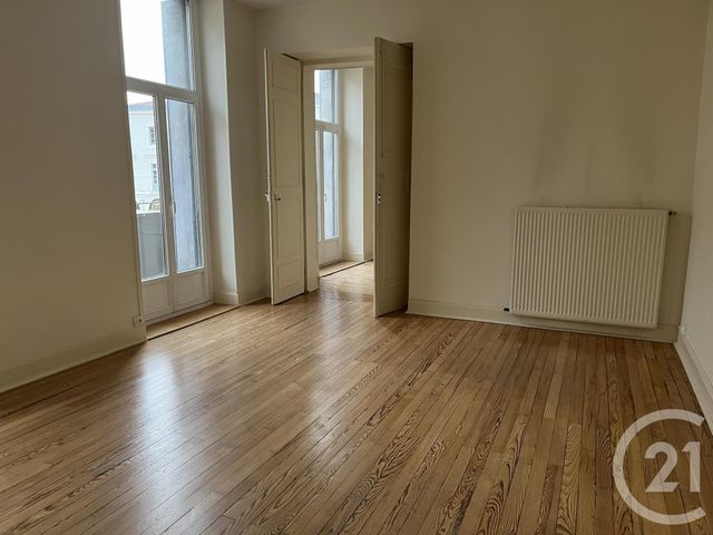 Appartement T4 à louer - 4 pièces - 115.8 m2 - CASTRES - 81 - MIDI-PYRENEES - Century 21 C.G.I.