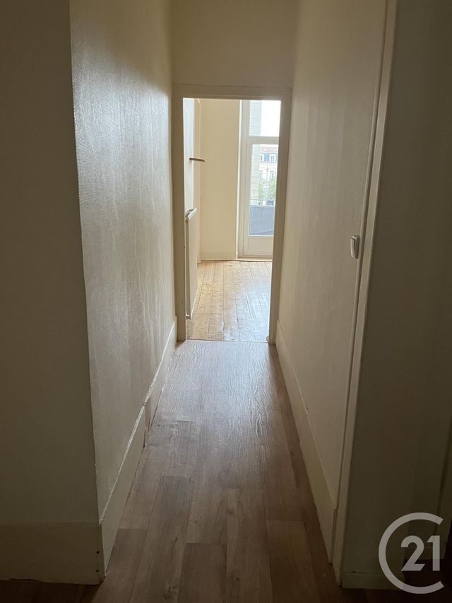 Appartement T4 à louer - 4 pièces - 115.8 m2 - CASTRES - 81 - MIDI-PYRENEES - Century 21 C.G.I.