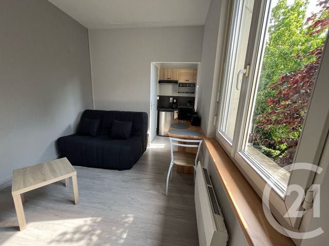 Appartement Studio à louer - 1 pièce - 15.0 m2 - CASTRES - 81 - MIDI-PYRENEES - Century 21 C.G.I.