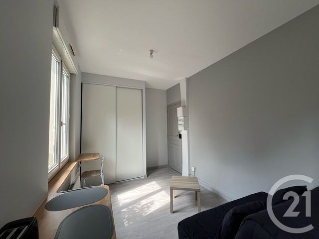 Appartement Studio à louer - 1 pièce - 15.0 m2 - CASTRES - 81 - MIDI-PYRENEES - Century 21 C.G.I.