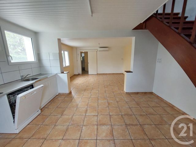 maison à louer - 3 pièces - 67.0 m2 - CASTRES - 81 - MIDI-PYRENEES - Century 21 C.G.I.