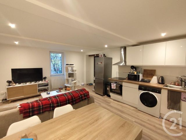 Appartement F3 à vendre - 3 pièces - 62.19 m2 - CASTRES - 81 - MIDI-PYRENEES - Century 21 C.G.I.