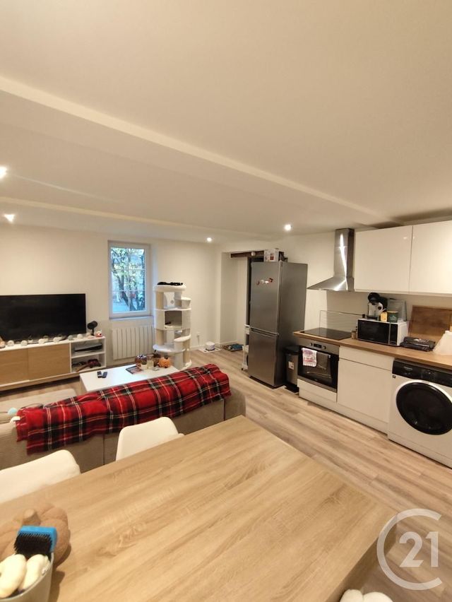 Appartement F3 à vendre - 3 pièces - 62.19 m2 - CASTRES - 81 - MIDI-PYRENEES - Century 21 C.G.I.