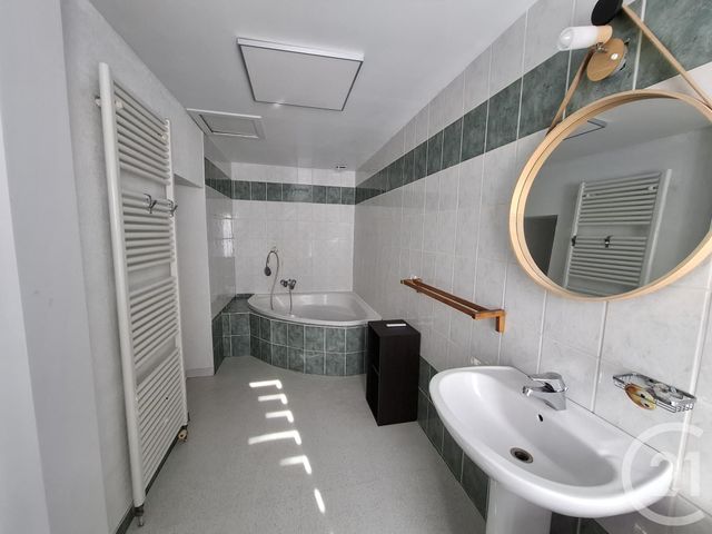 maison à louer - 3 pièces - 83.0 m2 - BURLATS - 81 - MIDI-PYRENEES - Century 21 C.G.I.