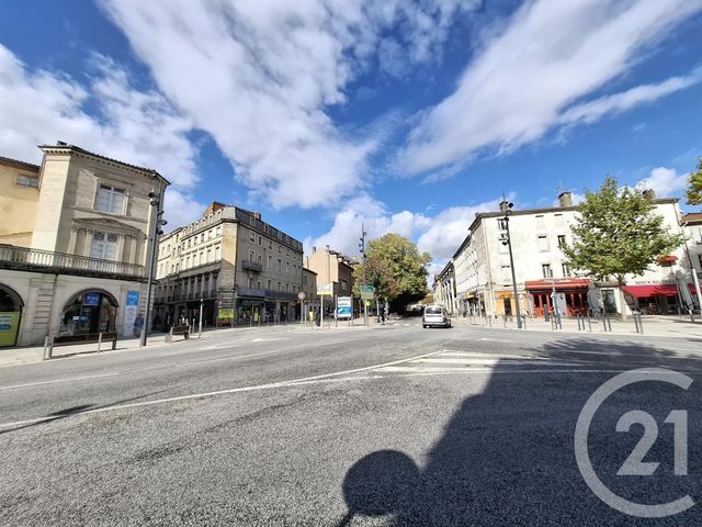 Appartement F4 à louer - 4 pièces - 108.0 m2 - CASTRES - 81 - MIDI-PYRENEES - Century 21 C.G.I.