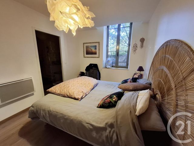 Appartement F4 à louer - 4 pièces - 108.0 m2 - CASTRES - 81 - MIDI-PYRENEES - Century 21 C.G.I.