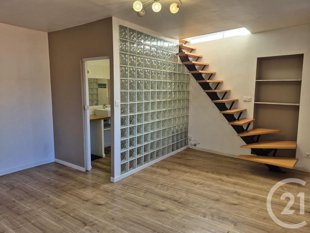 Appartement Triplex à vendre - 3 pièces - 69.68 m2 - CASTRES - 81 - MIDI-PYRENEES - Century 21 C.G.I.