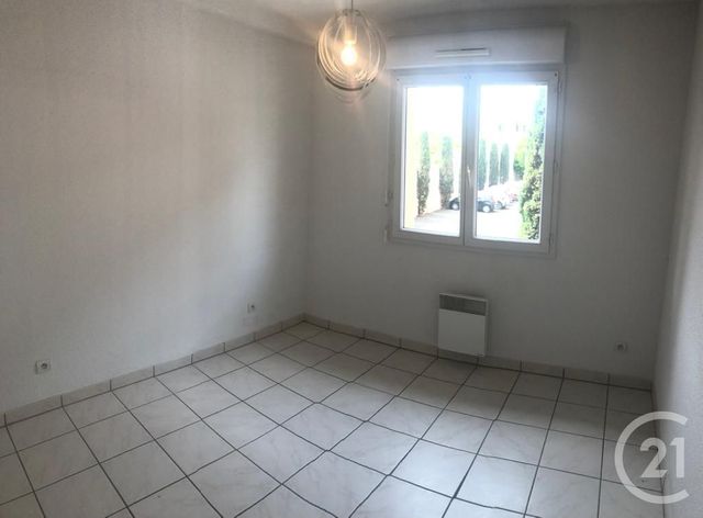 Appartement F3 à louer - 3 pièces - 61.19 m2 - CASTRES - 81 - MIDI-PYRENEES - Century 21 C.G.I.