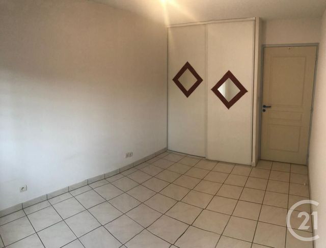 Appartement F3 à louer - 3 pièces - 61.19 m2 - CASTRES - 81 - MIDI-PYRENEES - Century 21 C.G.I.