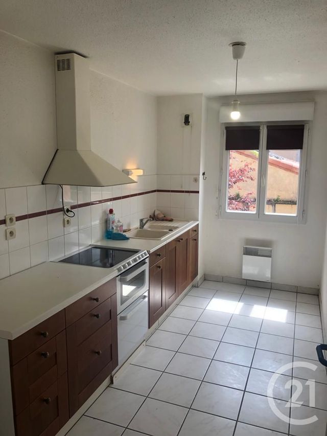 Appartement F3 à louer - 3 pièces - 61.19 m2 - CASTRES - 81 - MIDI-PYRENEES - Century 21 C.G.I.