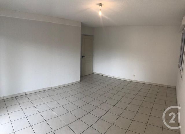 Appartement F3 à louer - 3 pièces - 61.19 m2 - CASTRES - 81 - MIDI-PYRENEES - Century 21 C.G.I.
