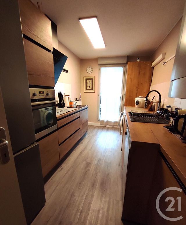 Appartement F4 à vendre - 4 pièces - 101.0 m2 - CASTRES - 81 - MIDI-PYRENEES - Century 21 C.G.I.