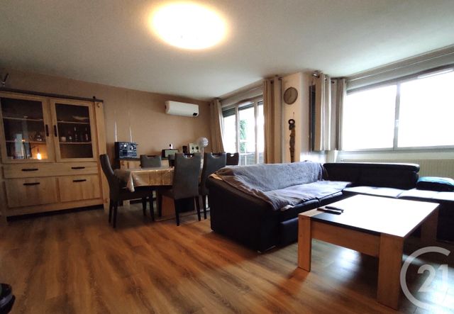 Appartement F4 à vendre - 4 pièces - 101.0 m2 - CASTRES - 81 - MIDI-PYRENEES - Century 21 C.G.I.