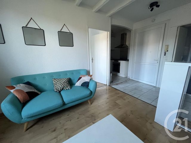 Appartement T2 à louer - 2 pièces - 29.79 m2 - CASTRES - 81 - MIDI-PYRENEES - Century 21 C.G.I.