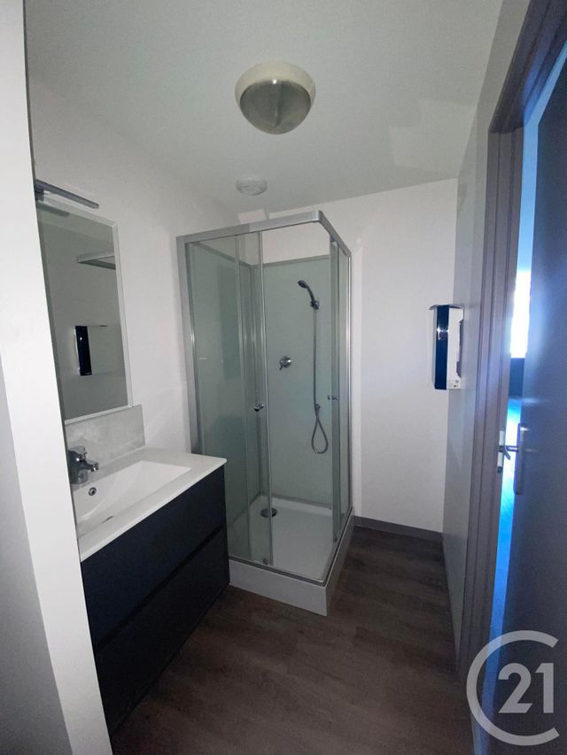 Appartement F1 à louer - 1 pièce - 38.0 m2 - CASTRES - 81 - MIDI-PYRENEES - Century 21 C.G.I.