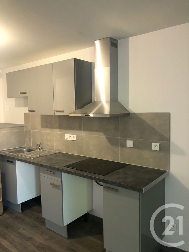 Appartement F1 à louer - 1 pièce - 38.0 m2 - CASTRES - 81 - MIDI-PYRENEES - Century 21 C.G.I.