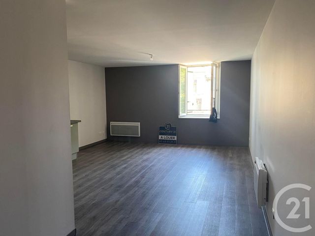 Appartement F1 à louer - 1 pièce - 38.0 m2 - CASTRES - 81 - MIDI-PYRENEES - Century 21 C.G.I.