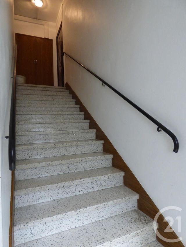 Appartement F3 à louer - 3 pièces - 56.0 m2 - CASTRES - 81 - MIDI-PYRENEES - Century 21 C.G.I.