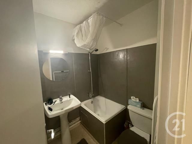 Appartement Studio à louer - 1 pièce - 18.32 m2 - CASTRES - 81 - MIDI-PYRENEES - Century 21 C.G.I.