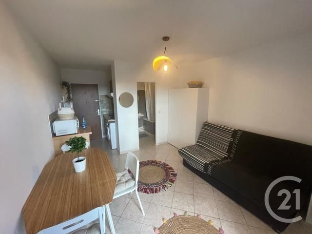 Appartement Studio à louer - 1 pièce - 18.32 m2 - CASTRES - 81 - MIDI-PYRENEES - Century 21 C.G.I.