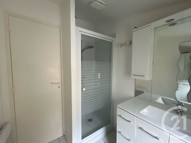 Appartement T2 à louer - 2 pièces - 32.57 m2 - CASTRES - 81 - MIDI-PYRENEES - Century 21 C.G.I.