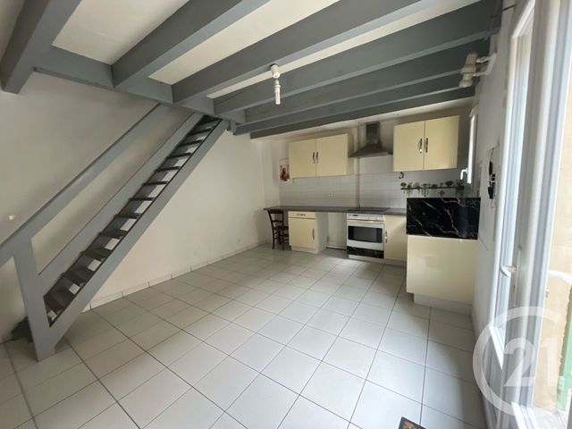 Appartement T2 à louer - 2 pièces - 32.57 m2 - CASTRES - 81 - MIDI-PYRENEES - Century 21 C.G.I.