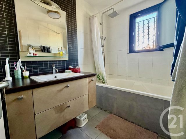 maison à vendre - 6 pièces - 101.0 m2 - CASTRES - 81 - MIDI-PYRENEES - Century 21 C.G.I.