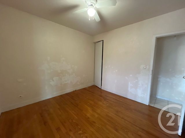Appartement T4 à louer - 4 pièces - 92.79 m2 - CASTRES - 81 - MIDI-PYRENEES - Century 21 C.G.I.