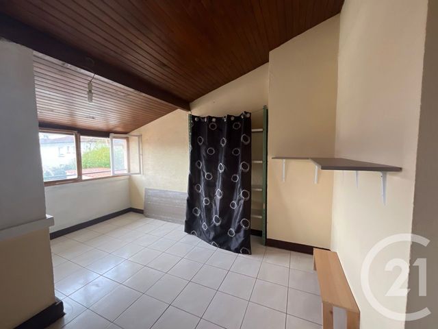 Appartement T4 à louer - 4 pièces - 92.79 m2 - CASTRES - 81 - MIDI-PYRENEES - Century 21 C.G.I.