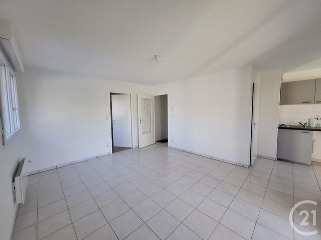 Appartement F2 à louer - 2 pièces - 40.59 m2 - CASTRES - 81 - MIDI-PYRENEES - Century 21 C.G.I.