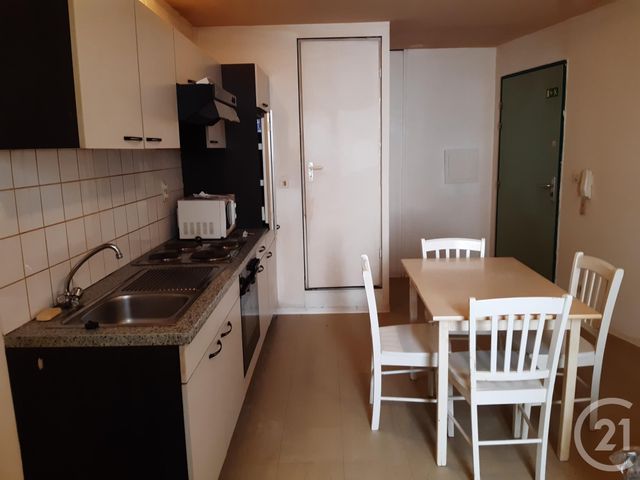 Appartement F1 à louer - 1 pièce - 20.0 m2 - CASTRES - 81 - MIDI-PYRENEES - Century 21 C.G.I.