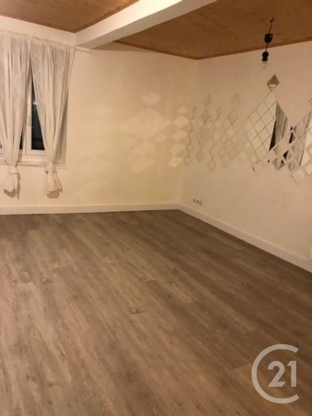 Appartement F2 à louer - 2 pièces - 37.0 m2 - CASTRES - 81 - MIDI-PYRENEES - Century 21 C.G.I.