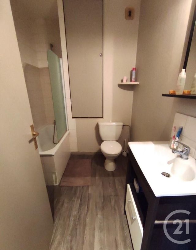 Appartement F2 à vendre - 2 pièces - 32.41 m2 - CASTRES - 81 - MIDI-PYRENEES - Century 21 C.G.I.