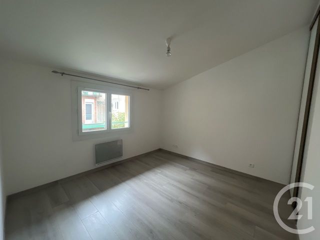 Appartement T2 à louer - 2 pièces - 32.57 m2 - CASTRES - 81 - MIDI-PYRENEES - Century 21 C.G.I.