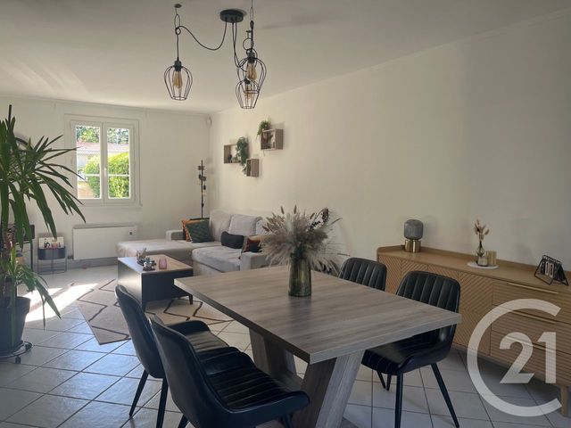 maison à louer - 4 pièces - 88.55 m2 - CASTRES - 81 - MIDI-PYRENEES - Century 21 C.G.I.