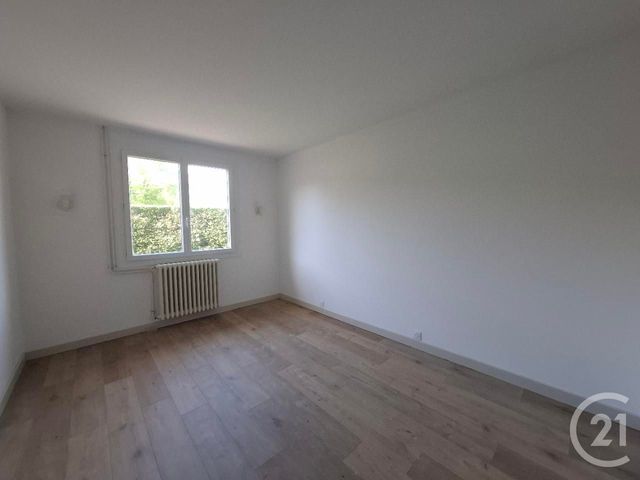 maison à louer - 6 pièces - 160.0 m2 - CASTRES - 81 - MIDI-PYRENEES - Century 21 C.G.I.