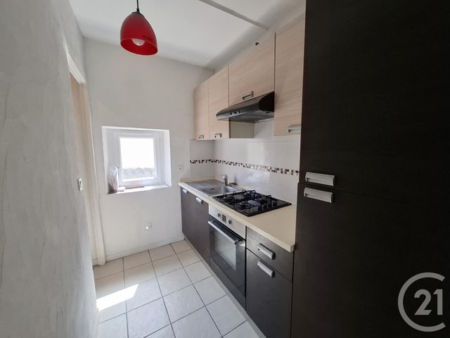 Appartement à louer - 2 pièces - 57.0 m2 - GUITALENS L ALBAREDE - 81 - MIDI-PYRENEES - Century 21 C.G.I.