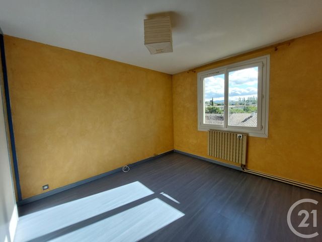 Appartement F4 à louer - 4 pièces - 99.0 m2 - CASTRES - 81 - MIDI-PYRENEES - Century 21 C.G.I.