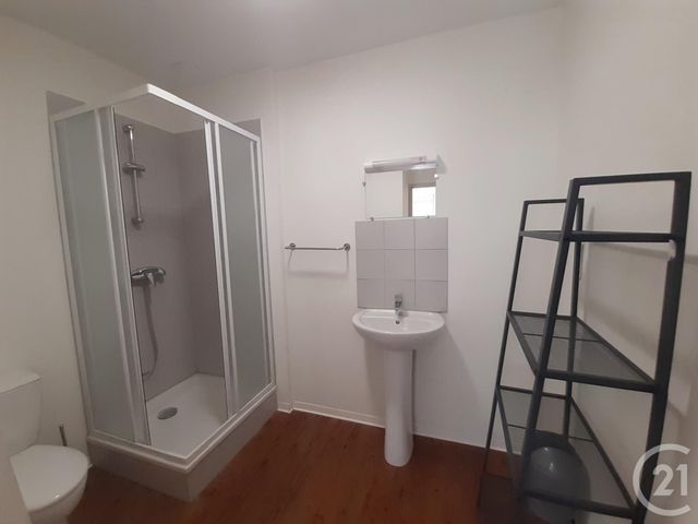 Appartement Studio à louer - 1 pièce - 25.0 m2 - CASTRES - 81 - MIDI-PYRENEES - Century 21 C.G.I.