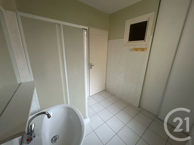 Appartement T2 à louer - 2 pièces - 50.26 m2 - CASTRES - 81 - MIDI-PYRENEES - Century 21 C.G.I.