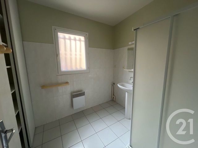 Appartement T2 à louer - 2 pièces - 50.26 m2 - CASTRES - 81 - MIDI-PYRENEES - Century 21 C.G.I.