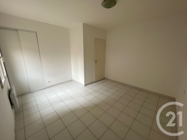 Appartement T2 à louer - 2 pièces - 50.26 m2 - CASTRES - 81 - MIDI-PYRENEES - Century 21 C.G.I.