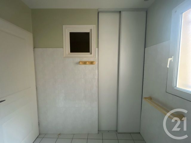Appartement T2 à louer - 2 pièces - 50.26 m2 - CASTRES - 81 - MIDI-PYRENEES - Century 21 C.G.I.